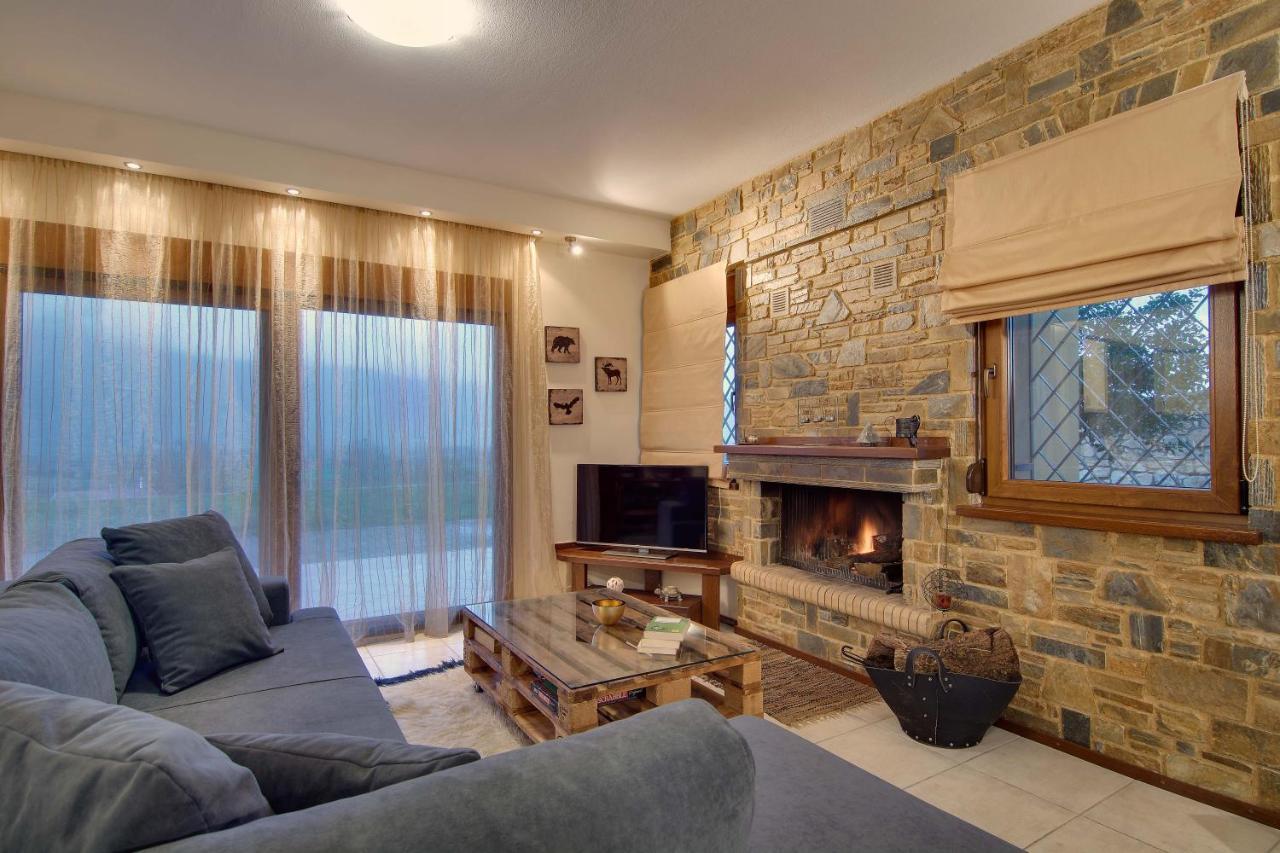 Country Place With Mountains View